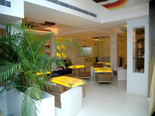 Arif Castles Hotel Lucknow Restaurant