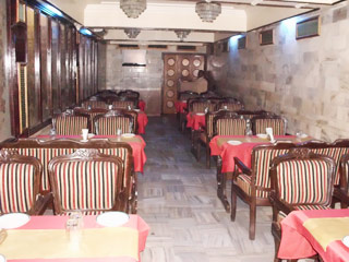 Deep Avadh Hotel Lucknow Restaurant