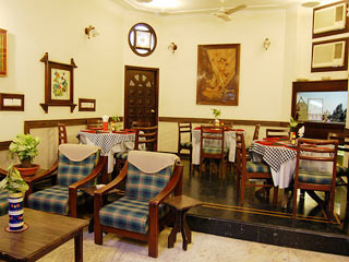 Meadows Inn Hotel Lucknow Restaurant